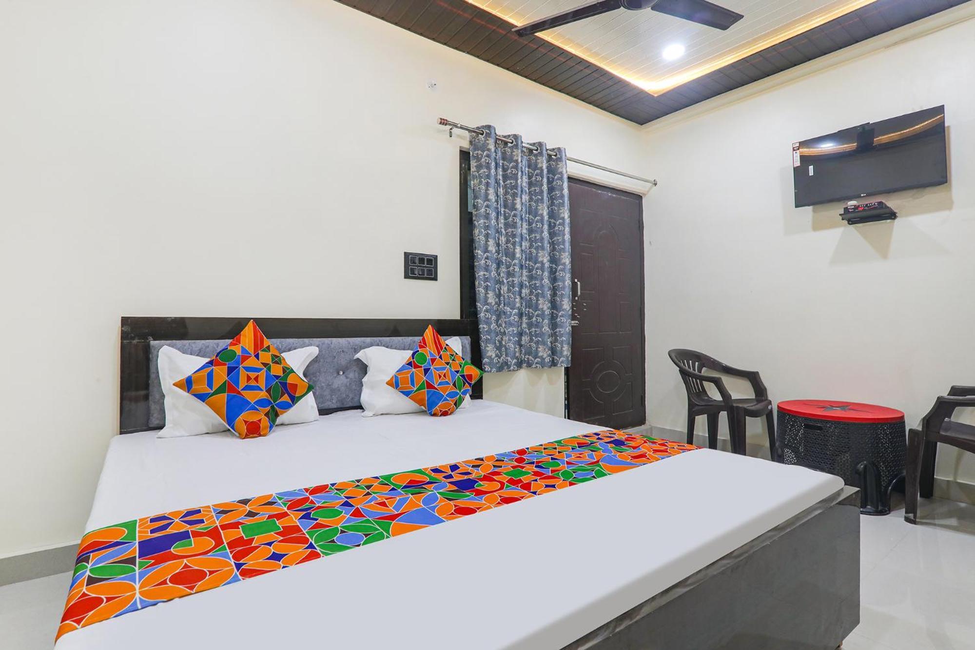 Fabexpress Awadh Inn - 400M From Shri Ram Janam Bhumi Ayodhya Dış mekan fotoğraf