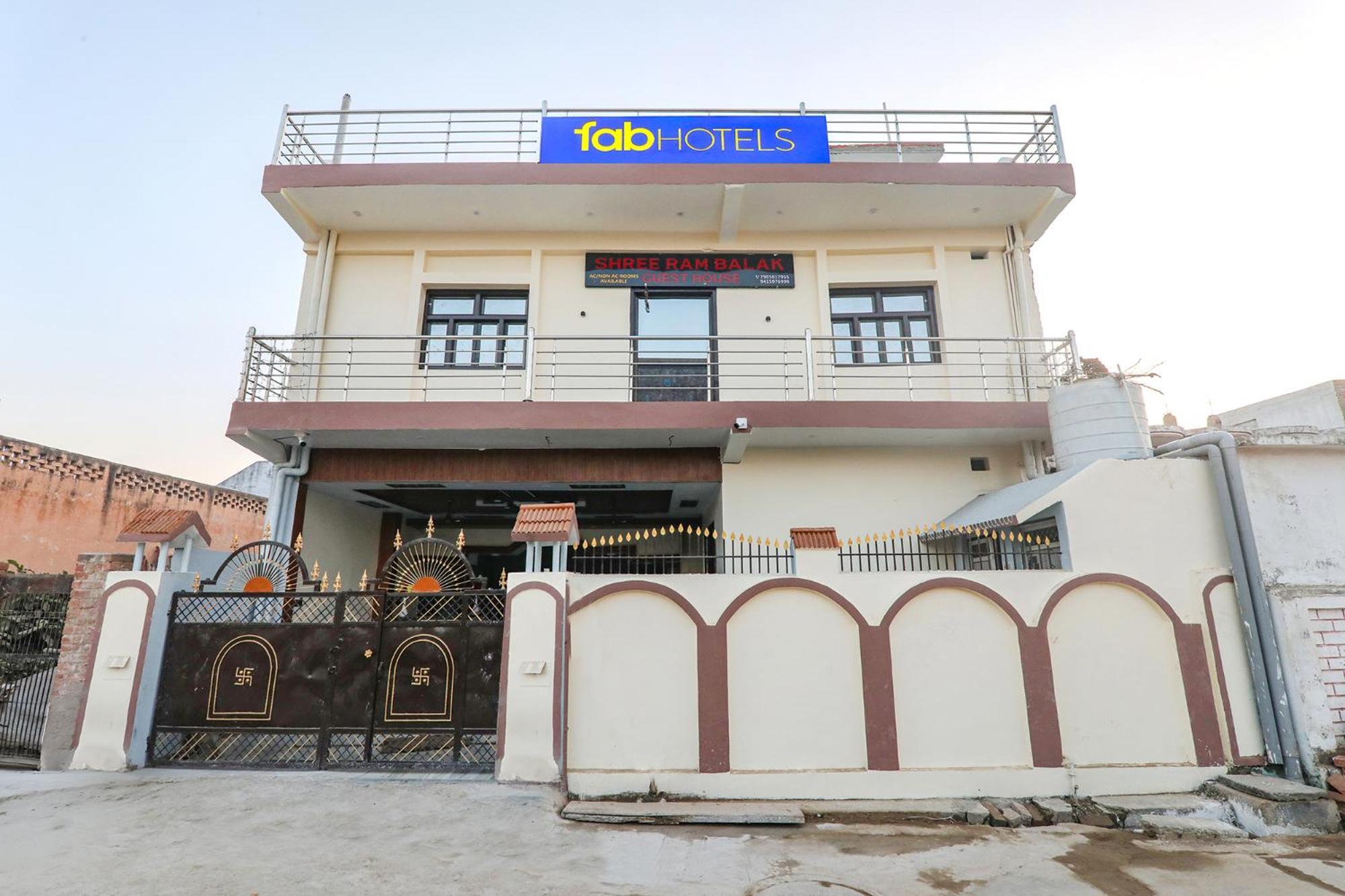 Fabexpress Awadh Inn - 400M From Shri Ram Janam Bhumi Ayodhya Dış mekan fotoğraf