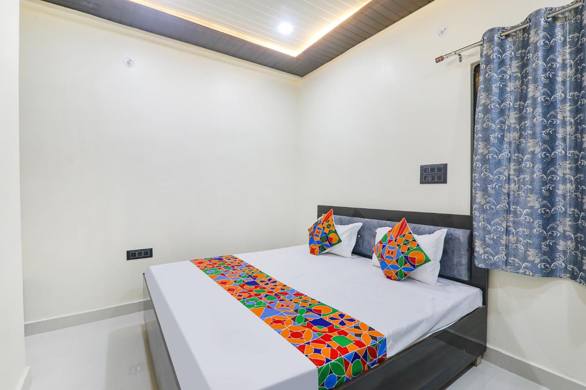 Fabexpress Awadh Inn - 400M From Shri Ram Janam Bhumi Ayodhya Dış mekan fotoğraf